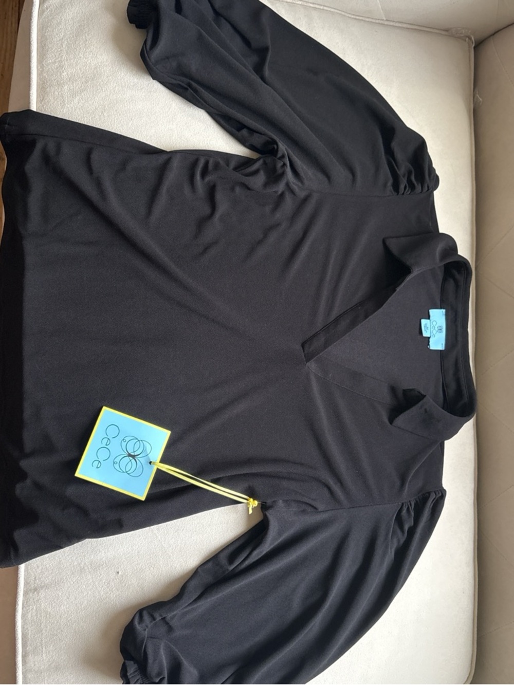 CeCe Black V-Neck Puff Sleeve Top